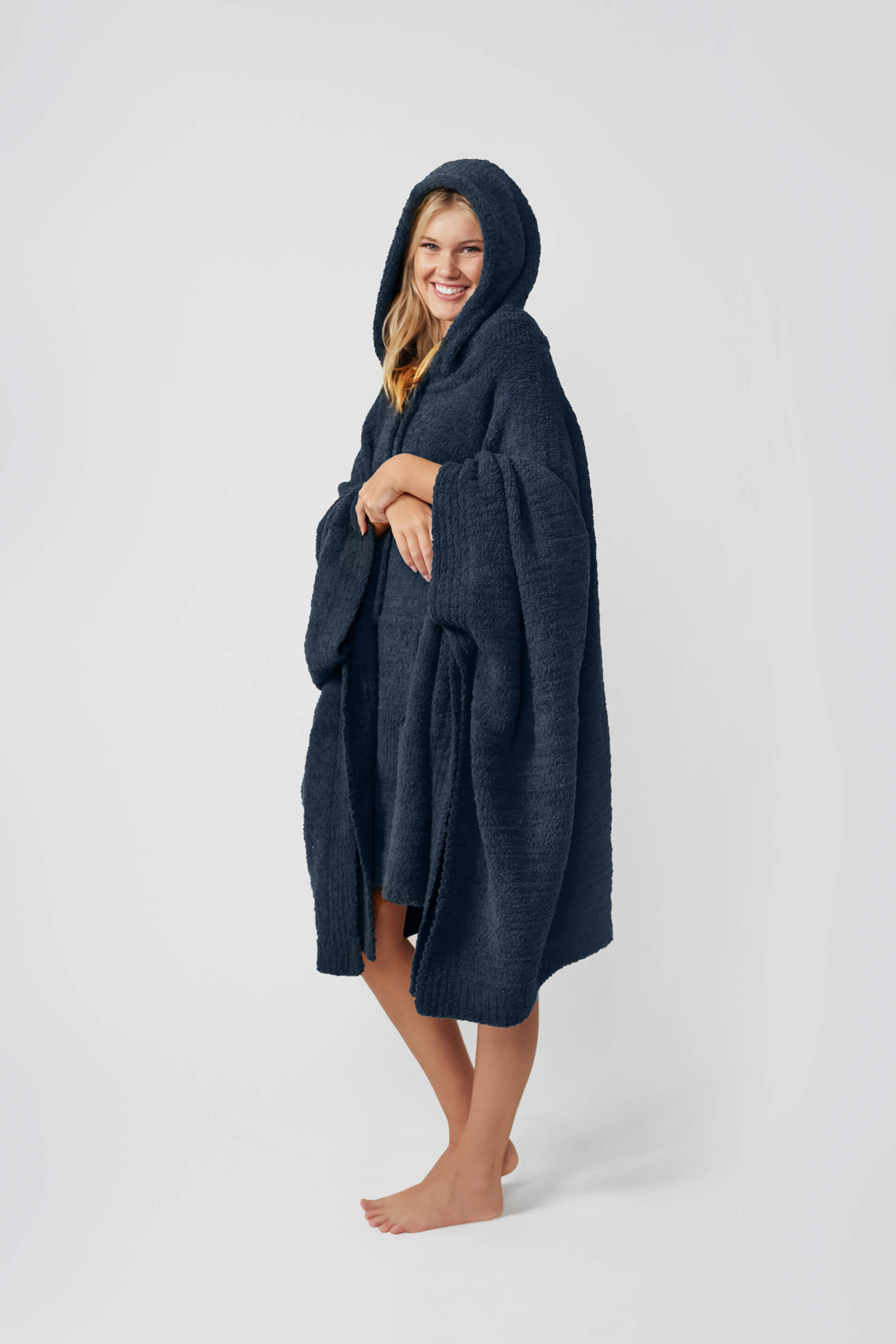 Sunday Citizen Snug Hooded Wearable Blanket (more colors)