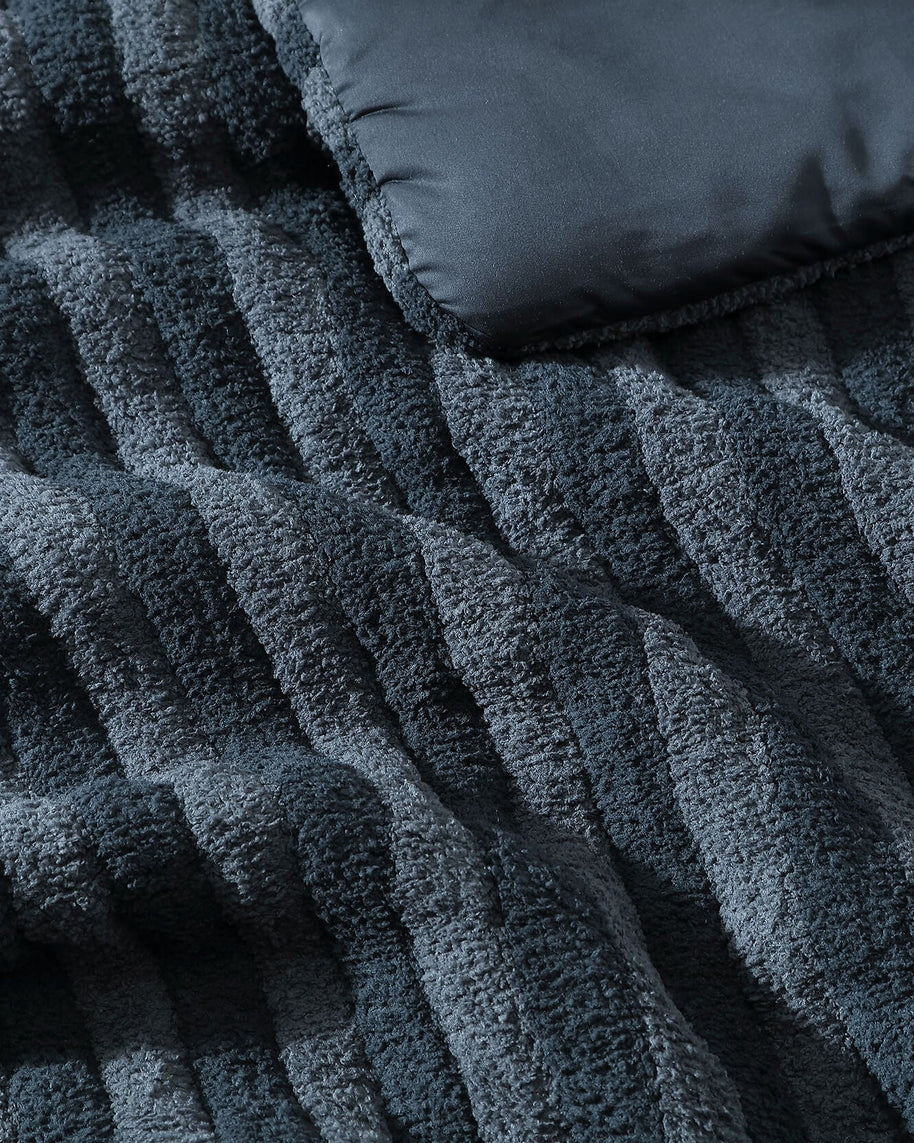 Sunday Citizen Snug Piped Comforter (more Colors)