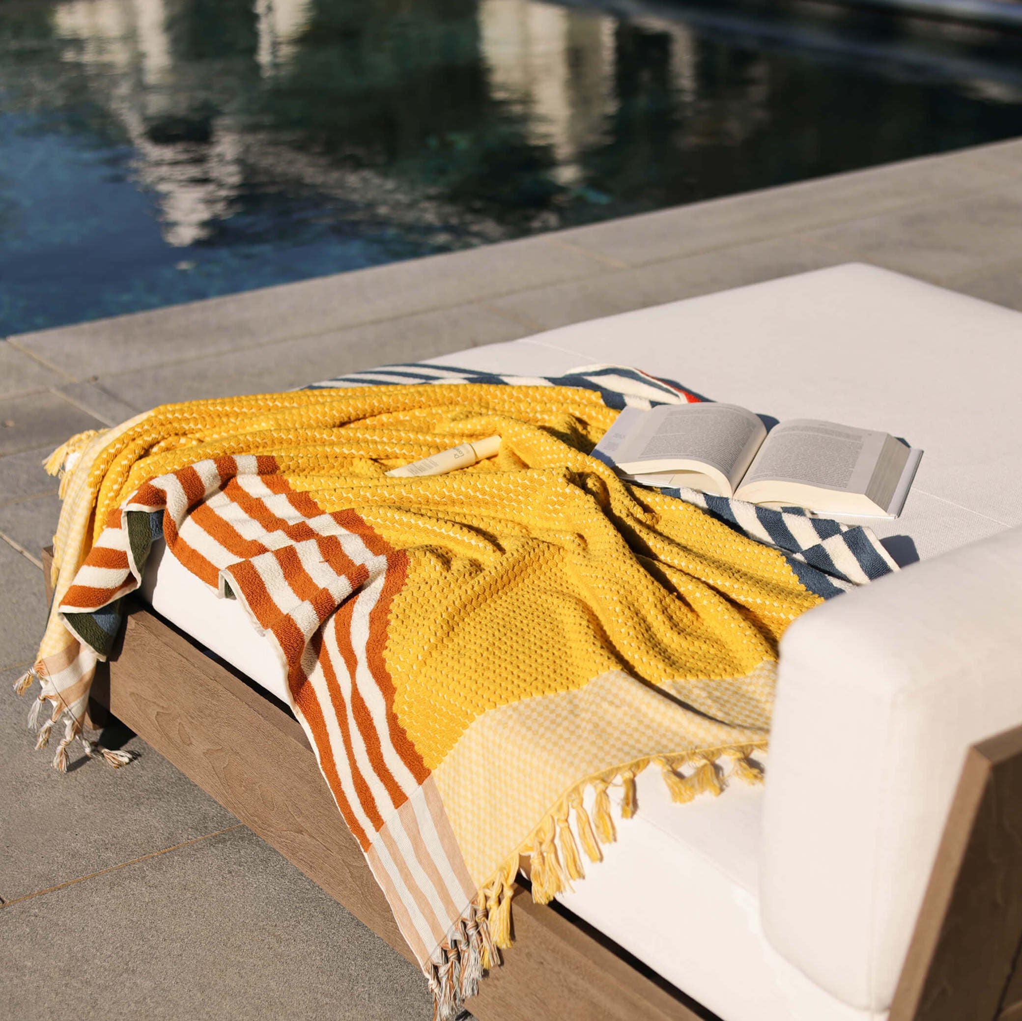 Sunday Citizen Striped Beach Towel (more Colors)