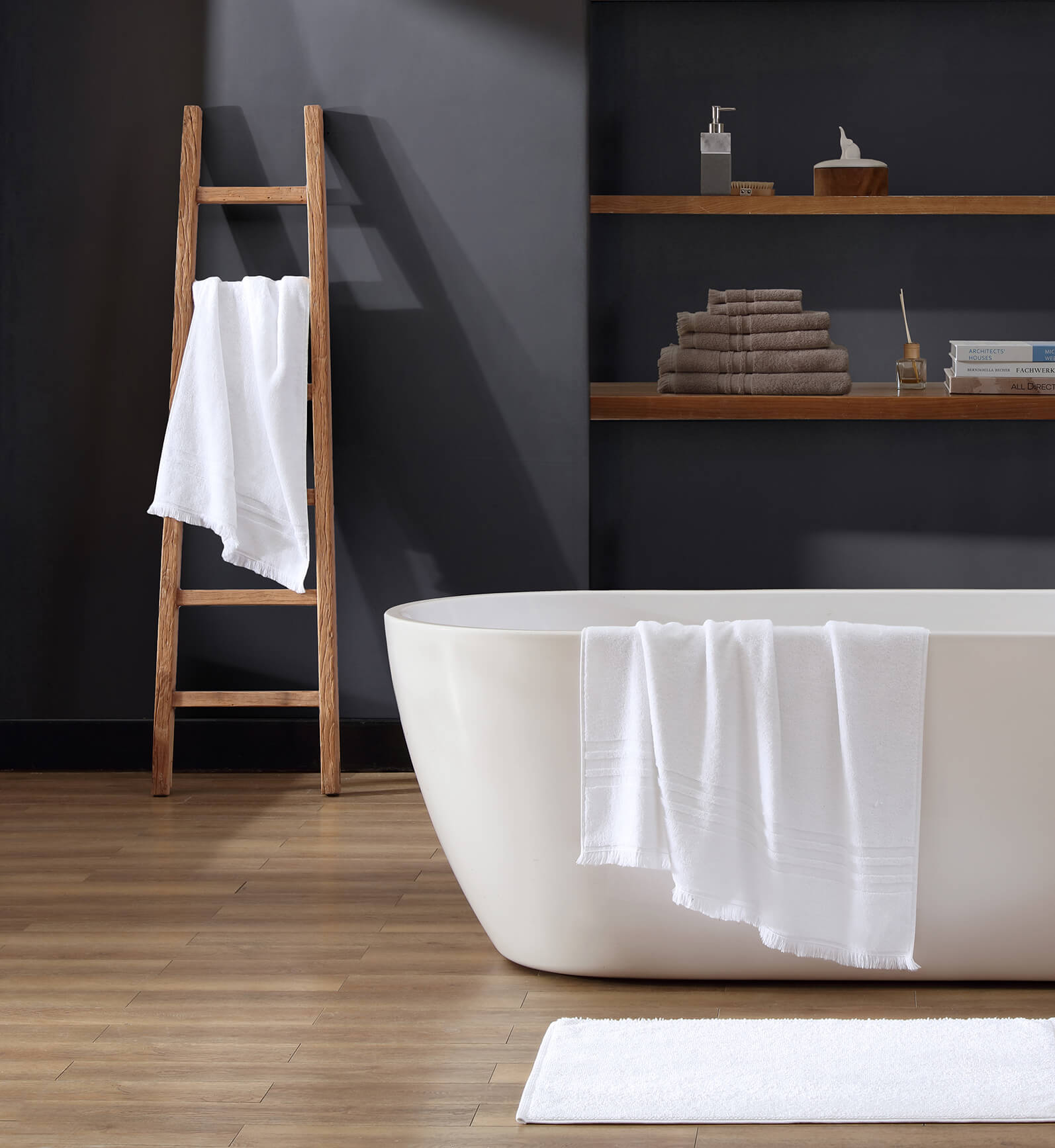 Sunday Citizen Fringed Towel Set (more Colors)