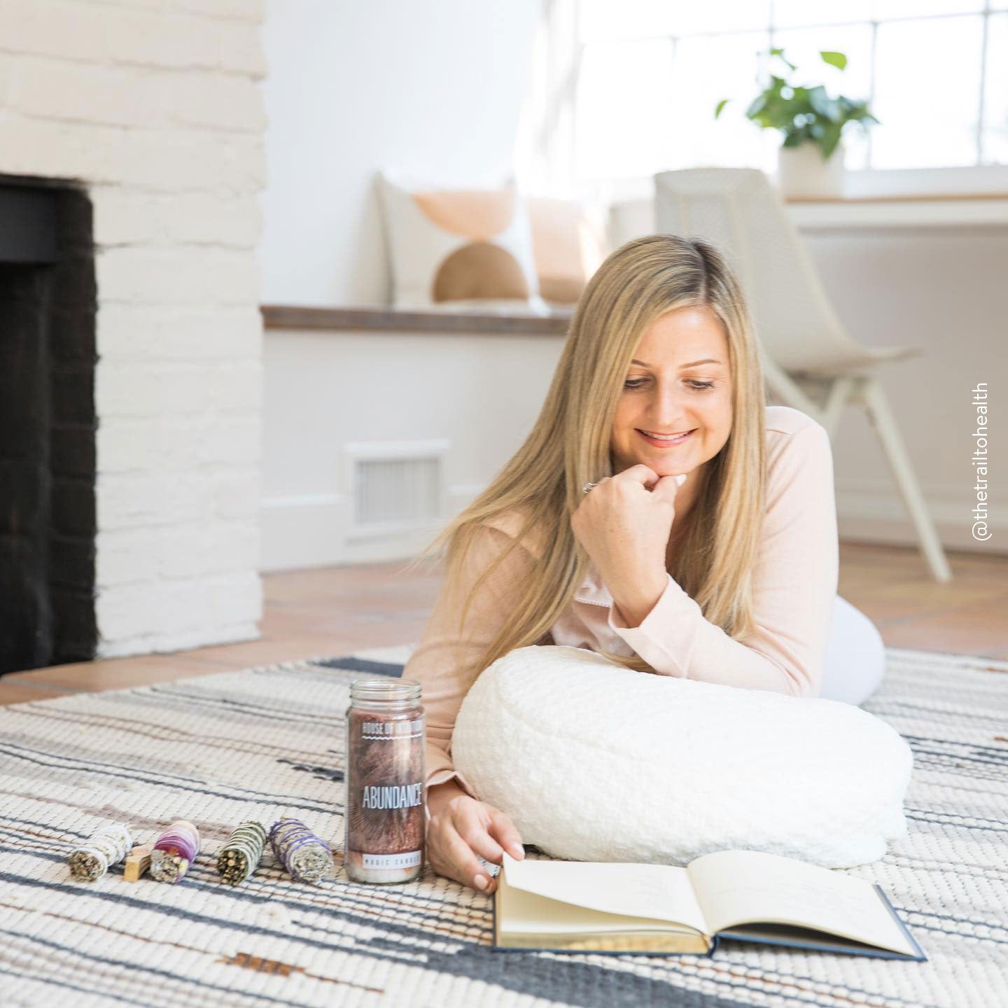 Sunday Citizen Crystal Meditation Pillow (more Colors)