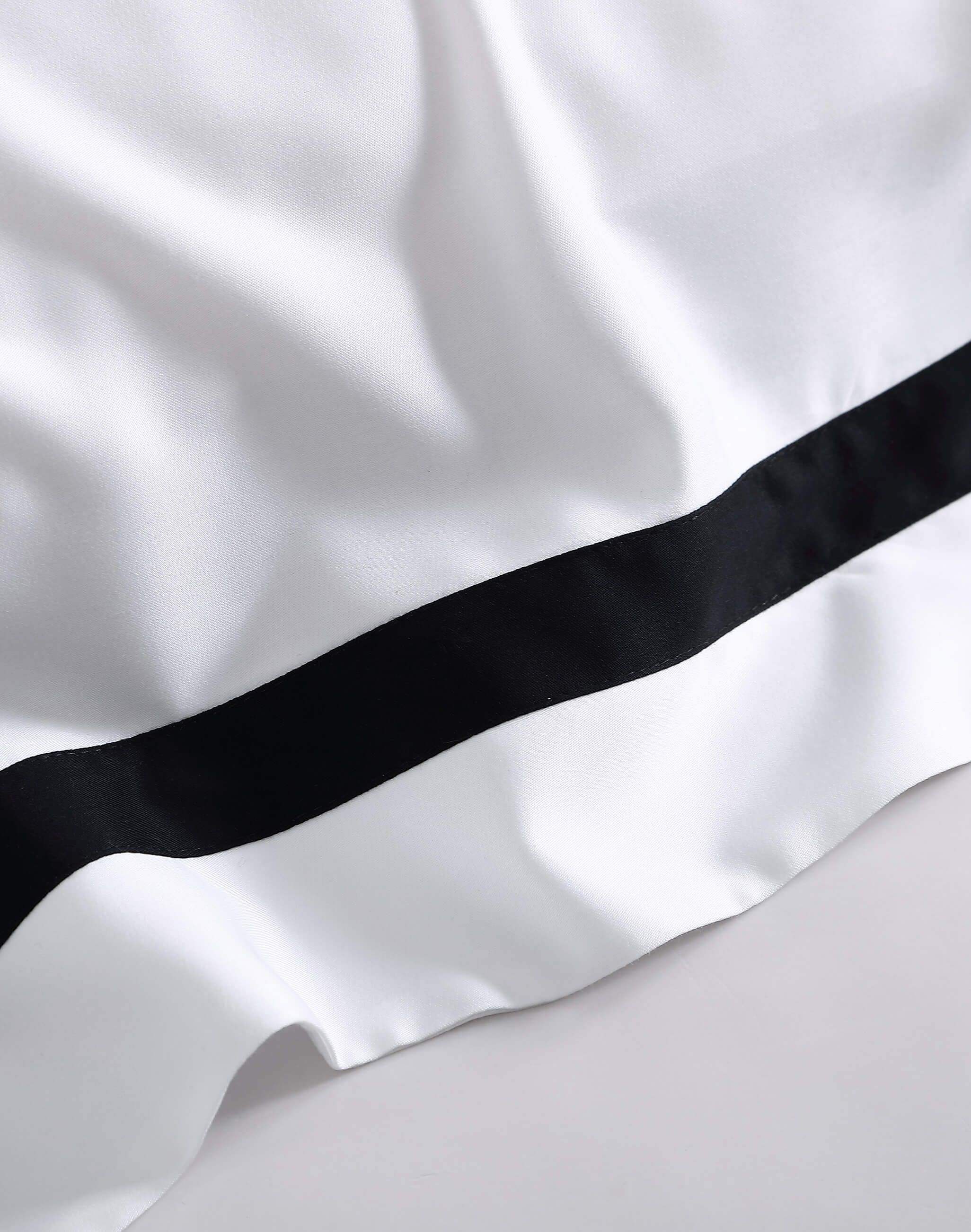 Sunday Citizen Frame Premium Bamboo Pillowcase Set (more colors)