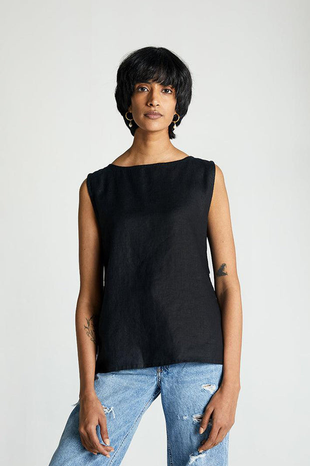 The In Business Top In Black
