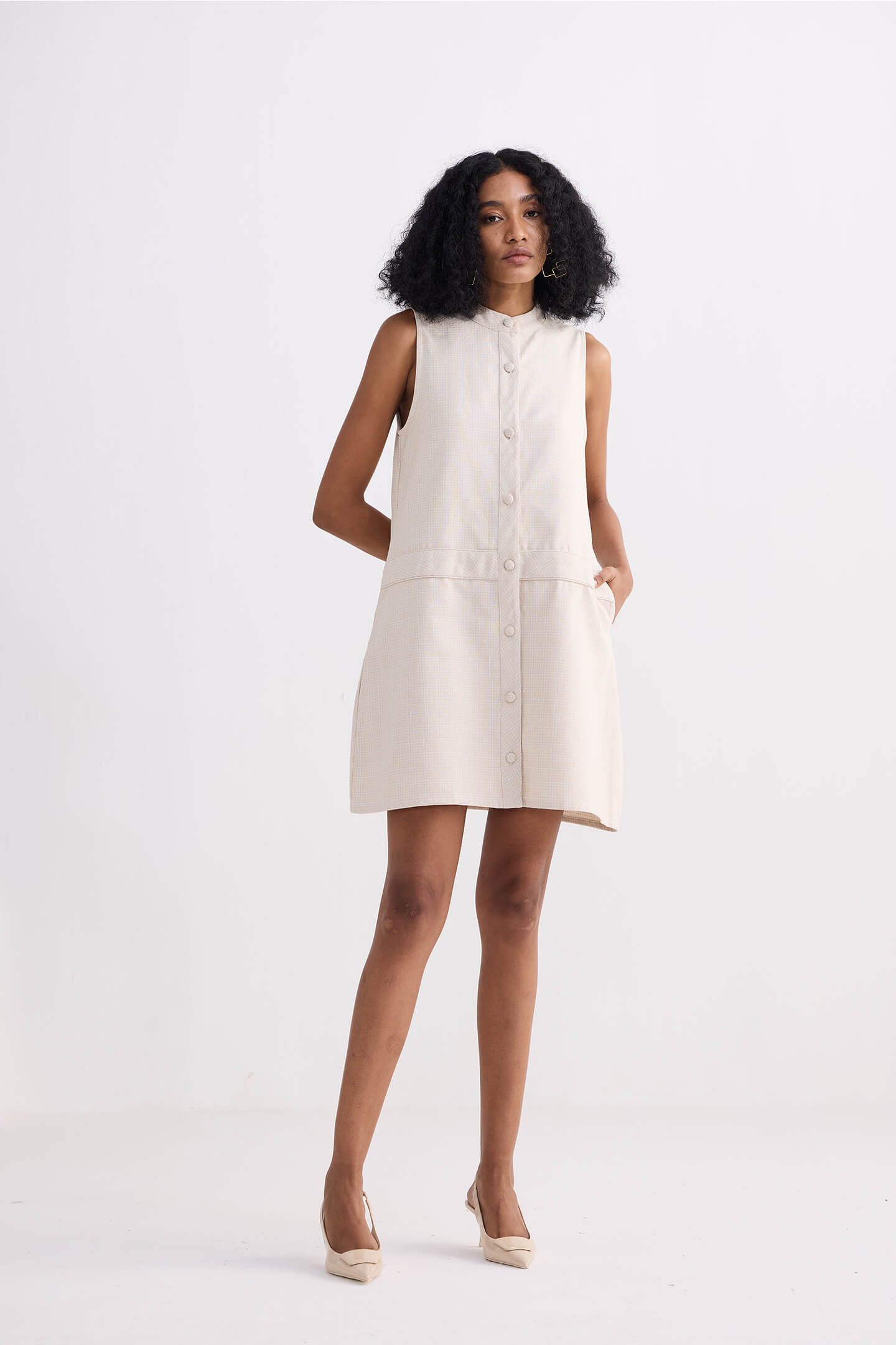 Reistor The Cotton Tweed Shift Dress in Cream
