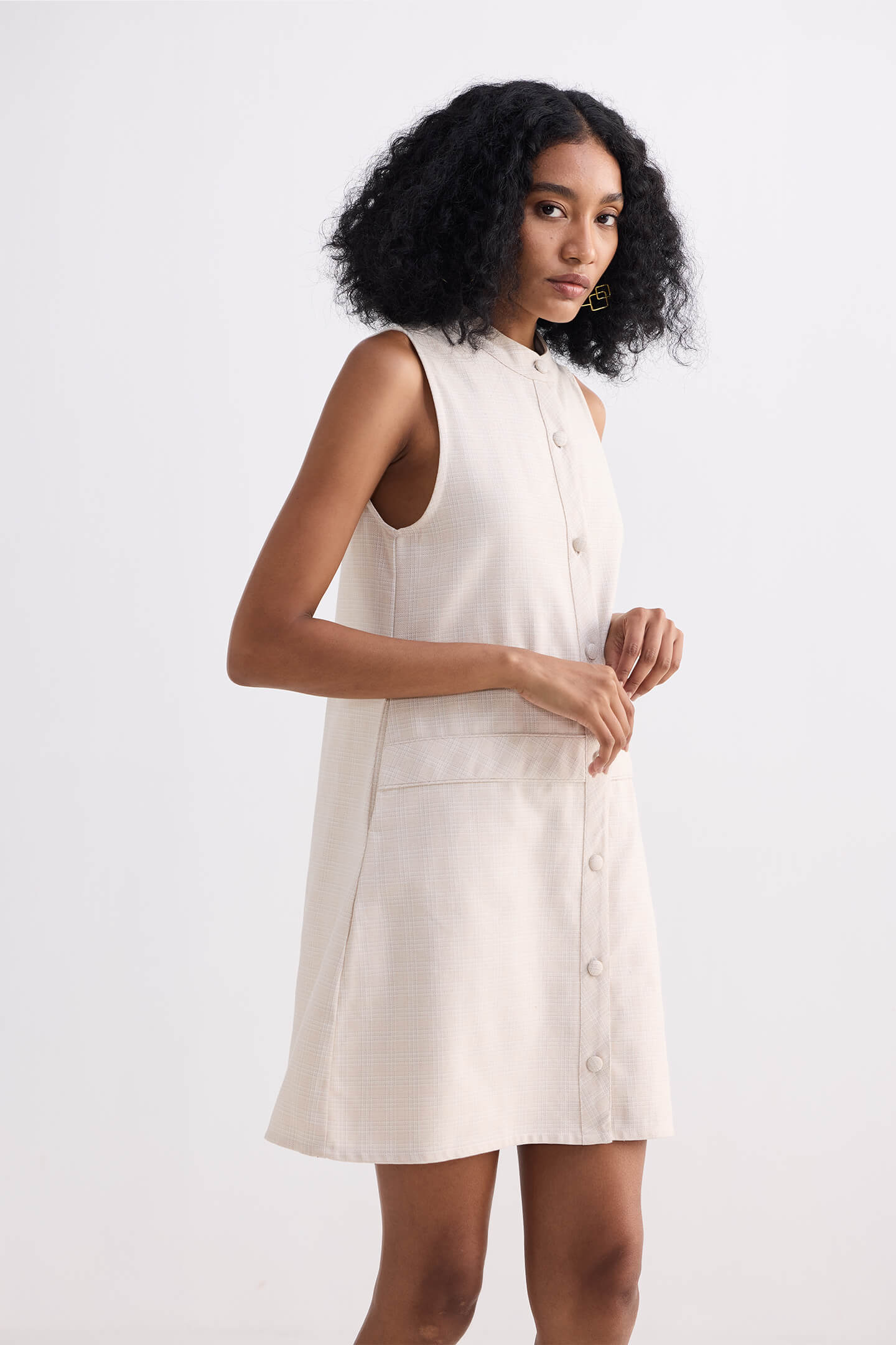 Reistor The Cotton Tweed Shift Dress in Cream