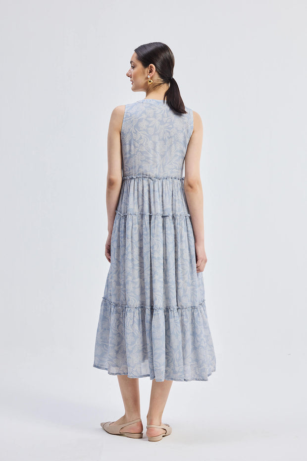 Reistor The Perfect Resort Floral Maxi in Periwinkle Blue