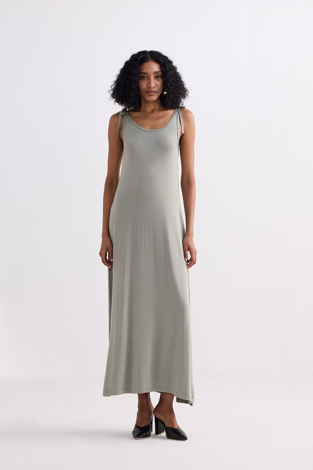 Reistor Tie-Detail Maxi Dress in Light Olive