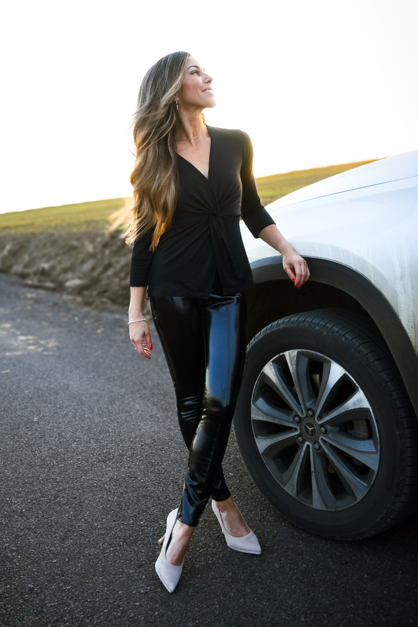 Reistor Twist Front Knit Shirt in Black