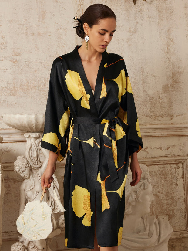 Ulivary Yellow Ginkgo Leaf Print Black Kimono Robe
