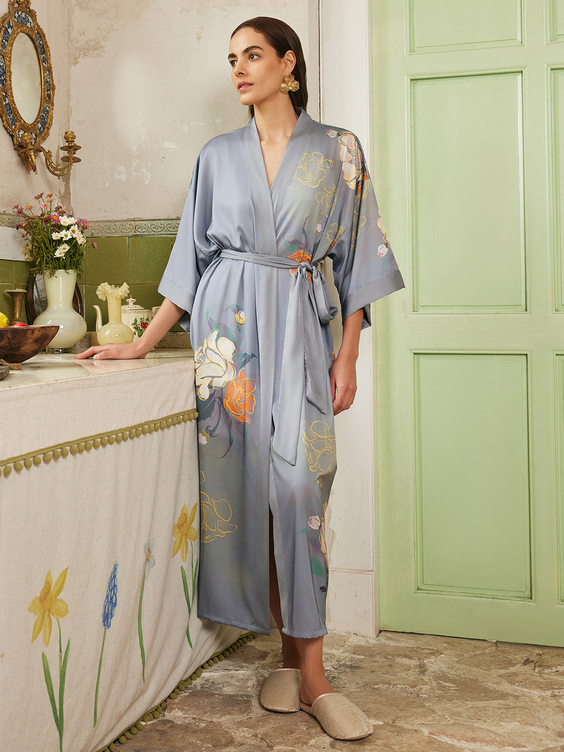 Ulivary Gray Floral Gold-Print Long Kimono Robe