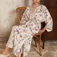 Ulivary Beige Chinoiserie Floral Long Kimono Robe with Pockets