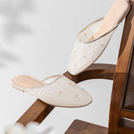 Ulivary Oriental-Floral Mesh Closed-Toe Slippers