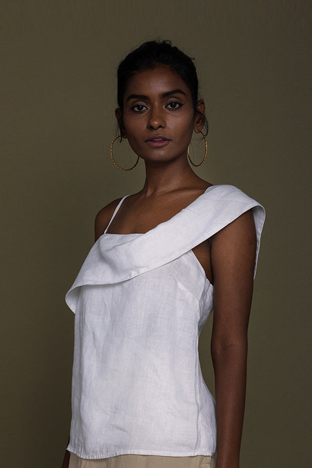 Wandering Wave Shirt In White