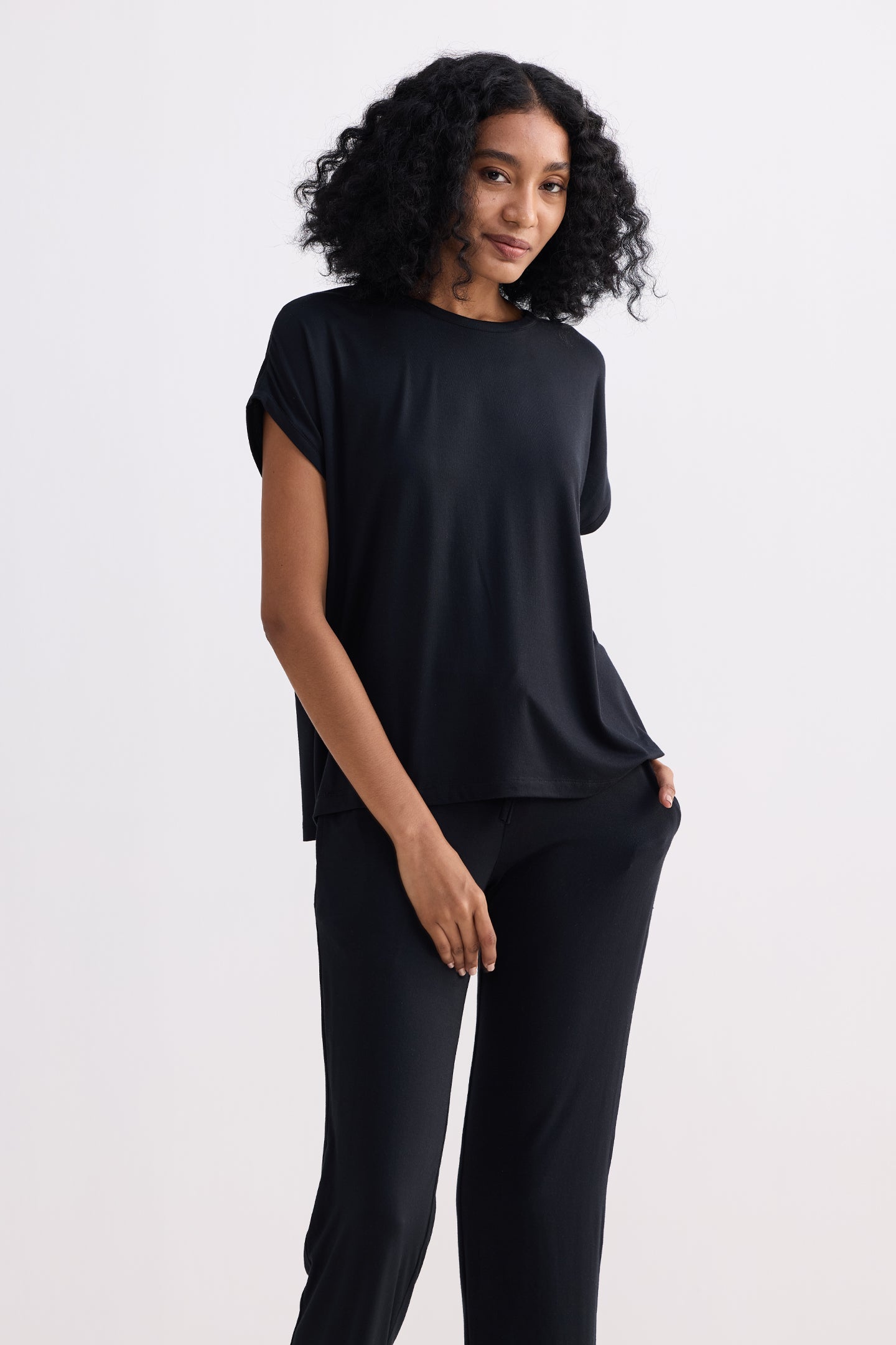 Reistor Relaxed Tee Set in Black