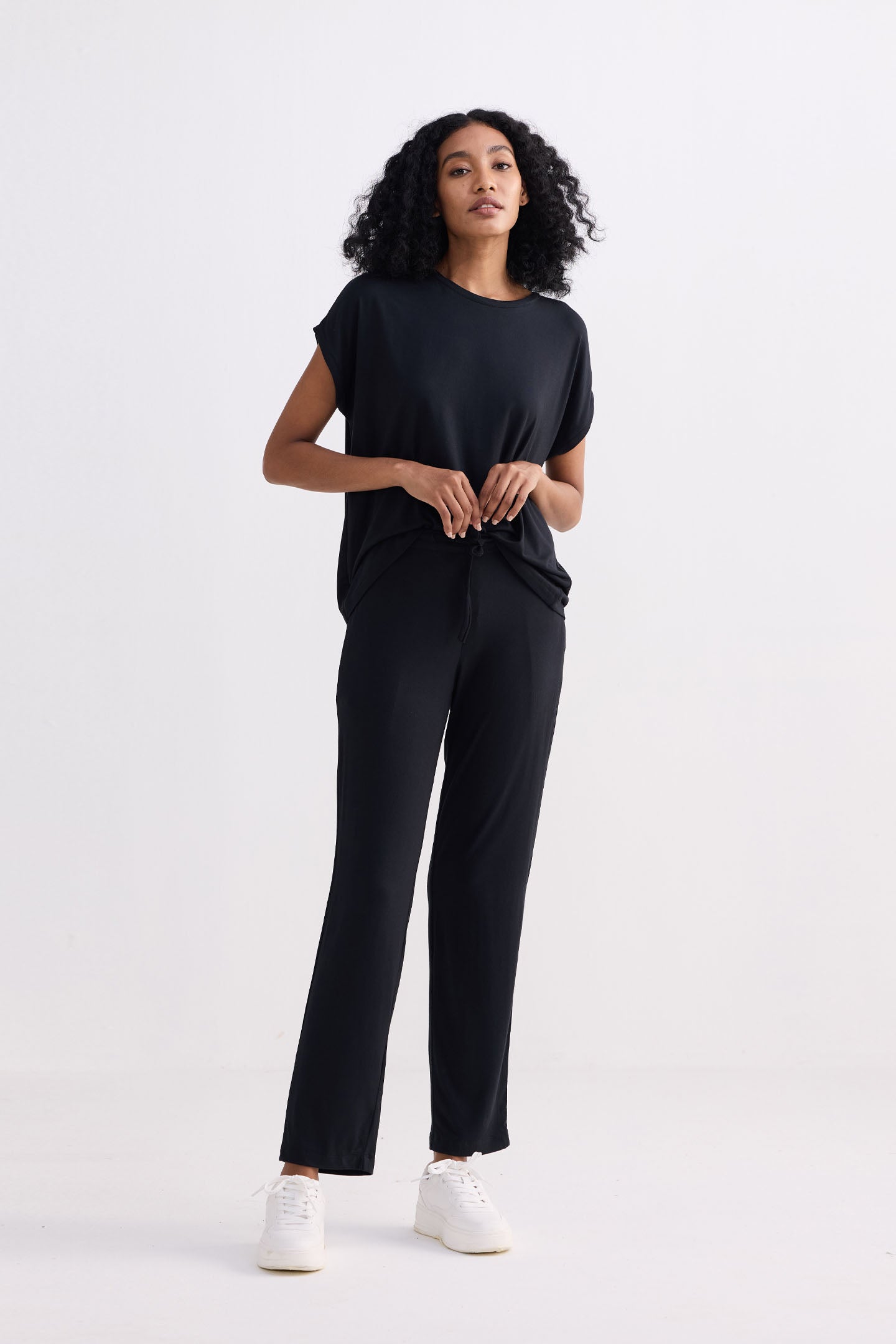 Reistor Wide Leg Pant in Black