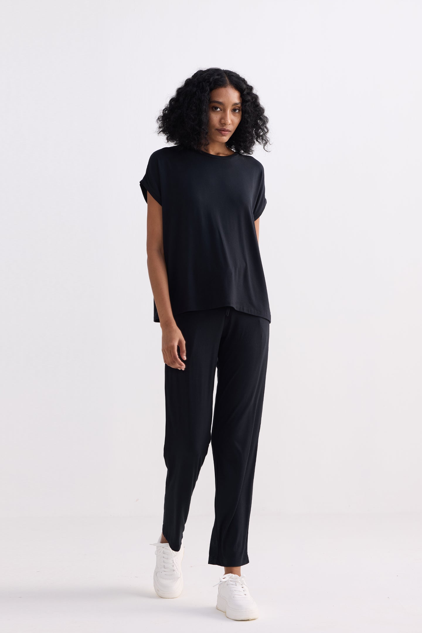 Reistor Relaxed Tee Set in Black