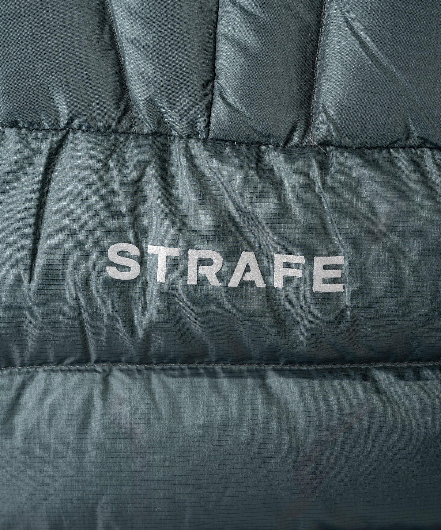 Strafe W's Palisade Down Insulator Jacket