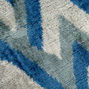 Canvello Handmade Chevron Velvet Throw Pillow In Blue And Grey - Ideal For Modern And Coastal Decor - 24x16 In