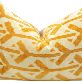 Canvello Handmade Tribal Arrow Velvet Throw Pillow In Yellow And Cream - Perfect For Bohemian And Rustic Decor - 16x24 In