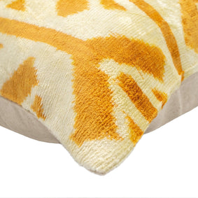 Canvello Handmade Tribal Arrow Velvet Throw Pillow In Yellow And Cream - Perfect For Bohemian And Rustic Decor - 16x24 In