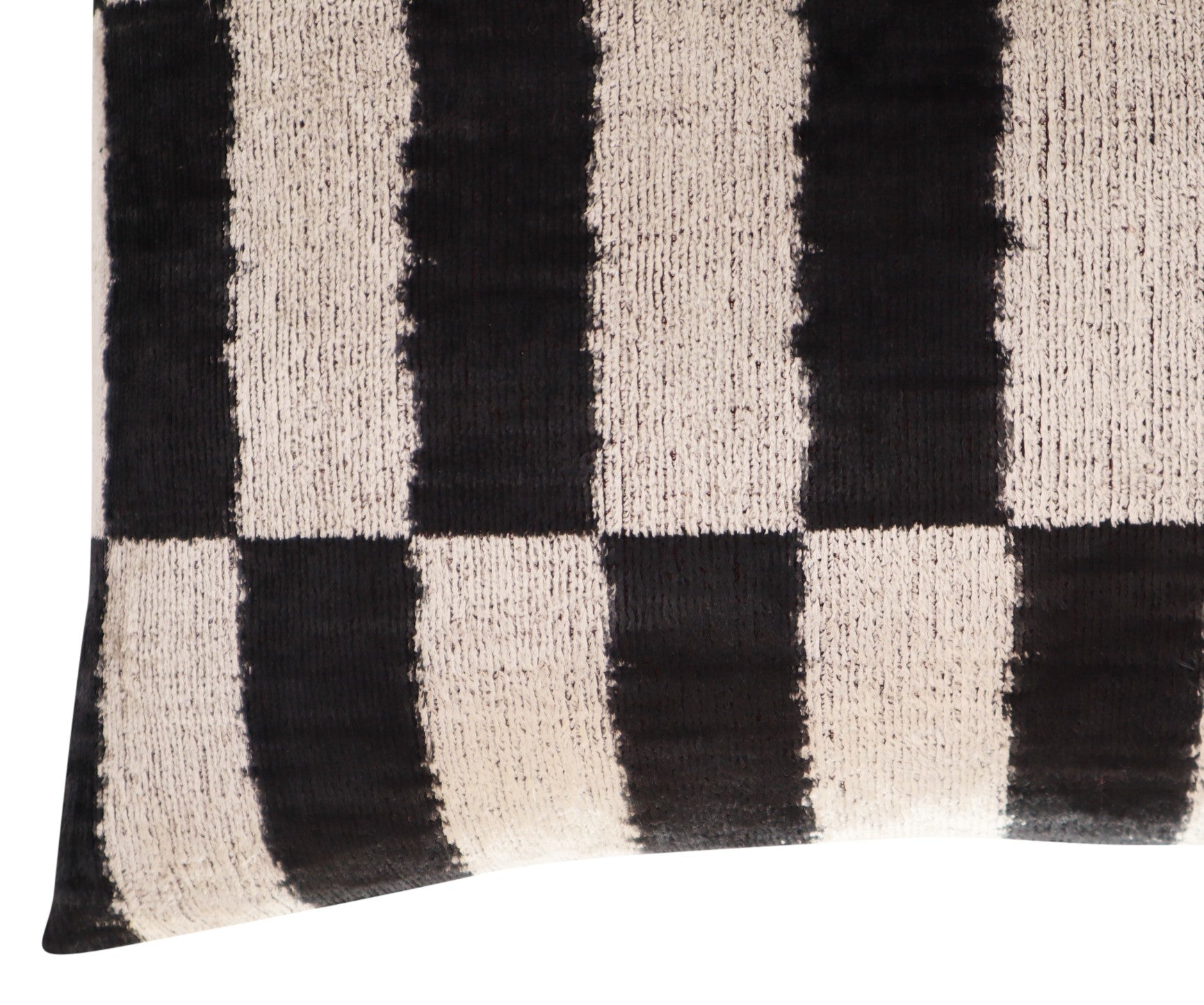 Canvello Luxury Decorative Black & White Throw Pillow | 16 X 24 In (40 X 60 Cm)