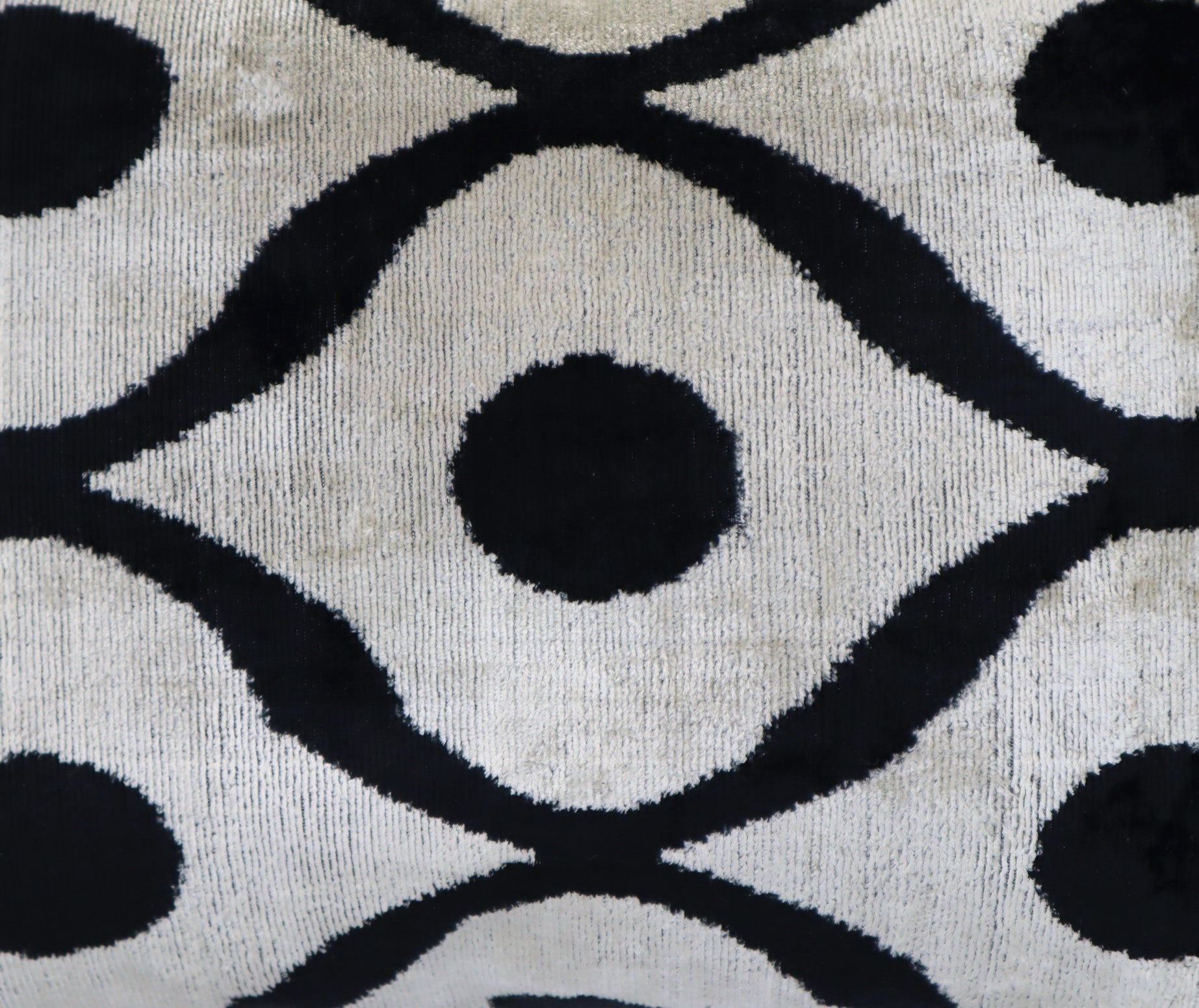 Canvello Luxury Decorative Black White Throw Pillow | 16 X 24 In (40 X 60 Cm)