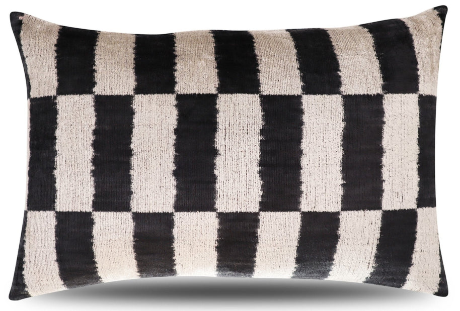 Canvello Luxury Decorative Black & White Throw Pillow | 16 X 24 In (40 X 60 Cm)