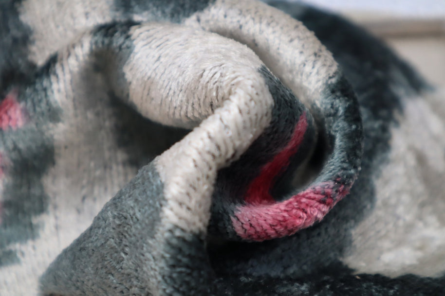 Canvello Luxury Gray Pink Pillow For Couch | 16 X 24 In (40 X 60 Cm)