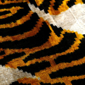 Canvello Luxury Velvet Lumbar Pillow,Tiger Design In Golden, Black, High-Quality 16x24 In Decorative Accent For Sofas, Couches, And Interior Design