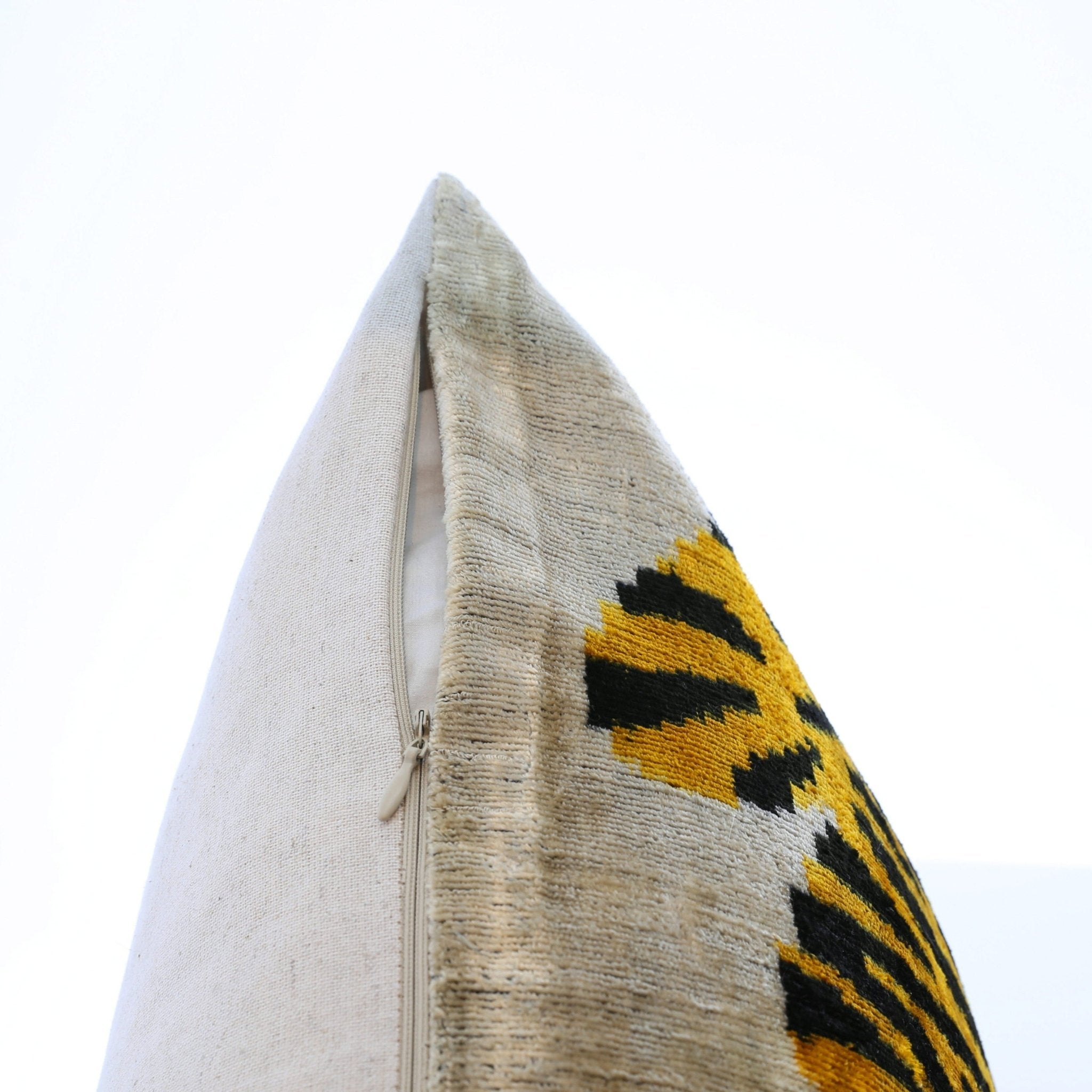 Canvello Luxury Velvet Lumbar Pillow,Tiger Design In Golden, Black, High-Quality 16x24 In Decorative Accent For Sofas, Couches, And Interior Design