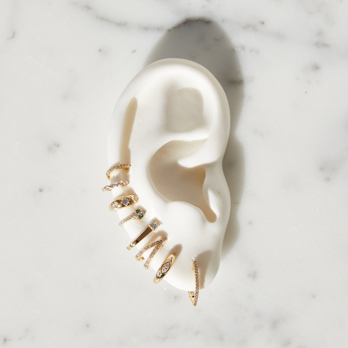 Zoe Lev Diamond Curve Huggie Earrings