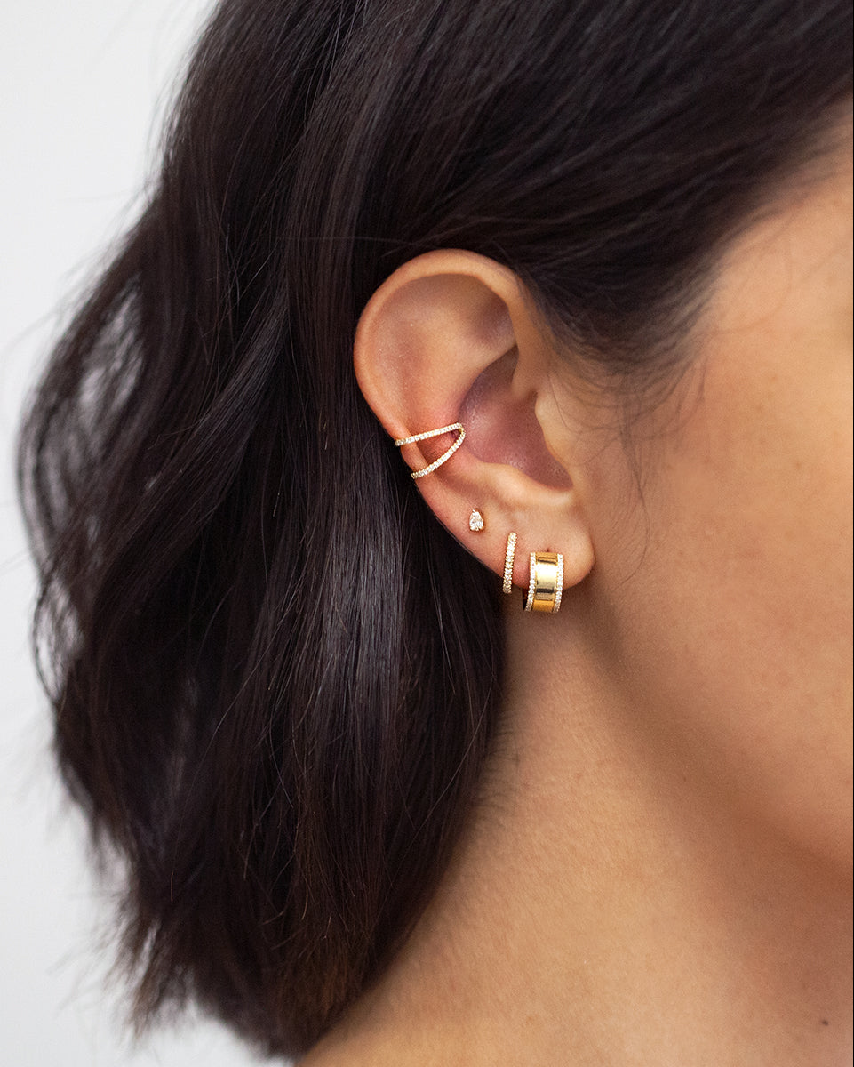Zoe Lev Diamond Thick Huggie Earrings