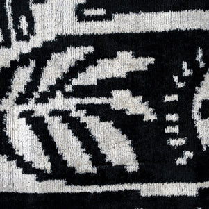 Handmade Velvet Throw Pillow With Black And White Abstract Eye Design - High-Quality 20x20 Inch Decorative Accent With Premium Down Feather Insert