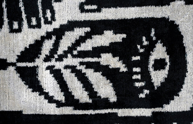 Handmade Velvet Throw Pillow With Black And White Abstract Eye Design - High-Quality 20x20 Inch Decorative Accent With Premium Down Feather Insert