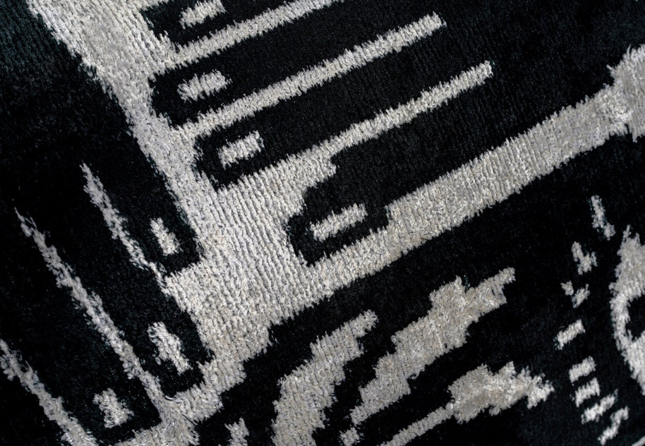 Handmade Velvet Throw Pillow With Black And White Abstract Eye Design - High-Quality 20x20 Inch Decorative Accent With Premium Down Feather Insert