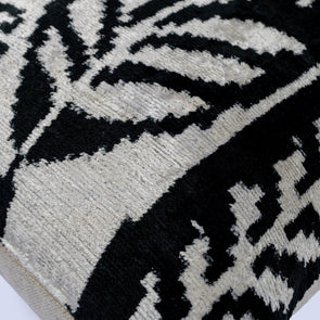 Handmade Velvet Throw Pillow With Black And White Abstract Eye Design - High-Quality 20x20 Inch Decorative Accent With Premium Down Feather Insert
