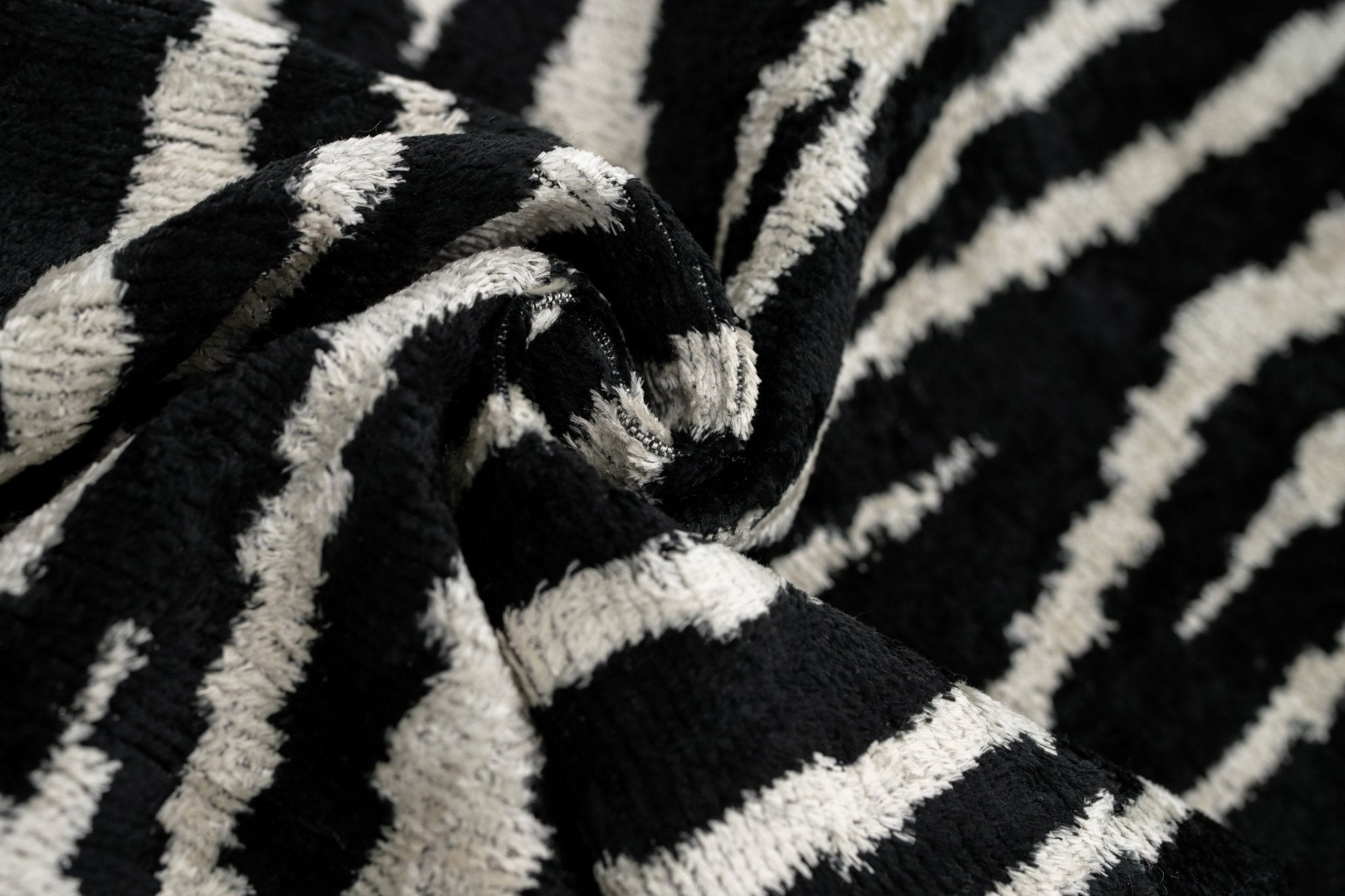 Handmade Velvet Throw Pillow With Black And White Zebra Print Design - High-Quality 20x20 Inch Decorative Accent With Premium Down Feather Insert