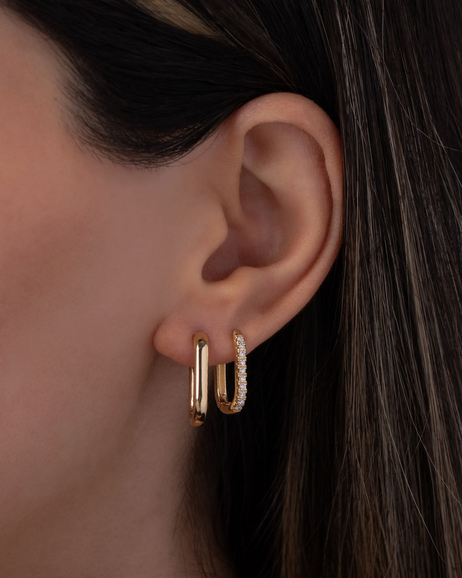 Zoe Lev Diamond Oval Hoop Earrings