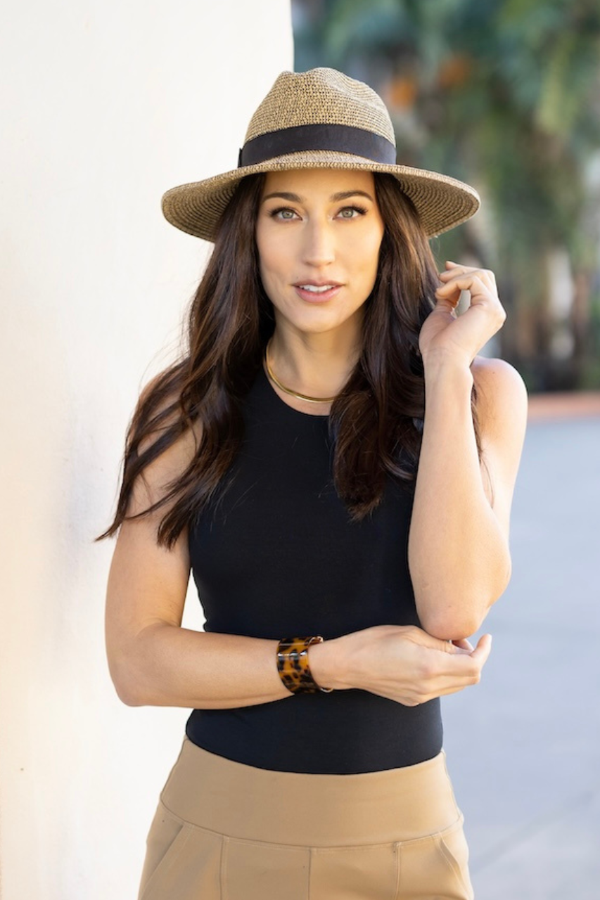 KiraGrace TRAVEL TANK: BLACK