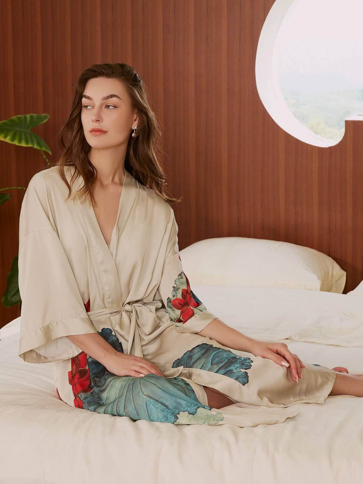 Ulivary Oriental Lotus Kimono Robe