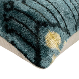 Luxurious 16x24 Handmade Ikat Silk Velvet Pillow With Premium Down Feather Insert By Canvello – Striking Vegetable Dyed Patterns