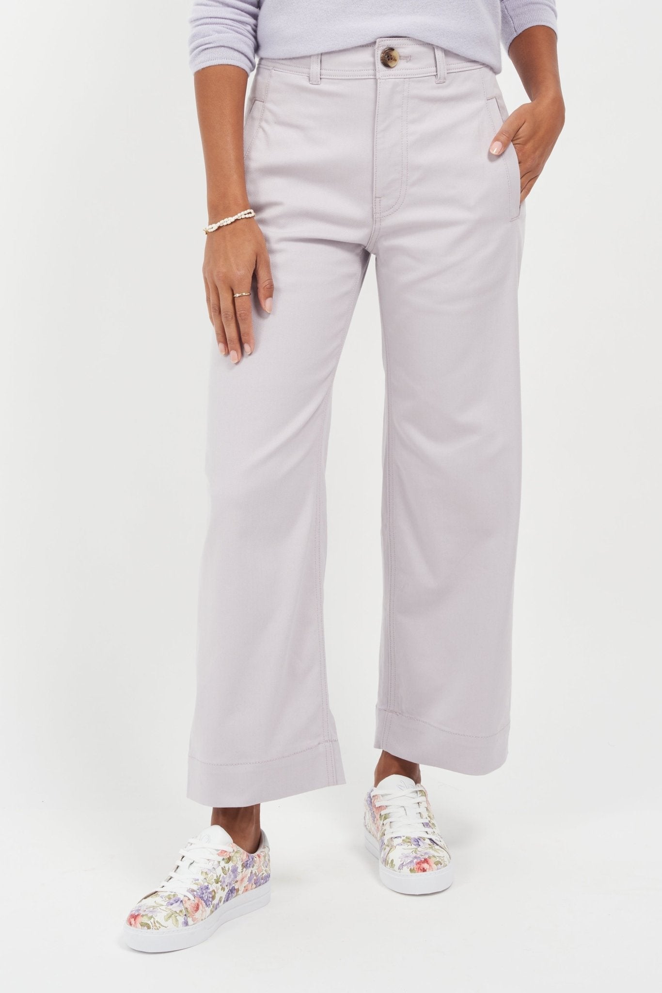 Joan Oloff Equality Luxury Floral Nappa