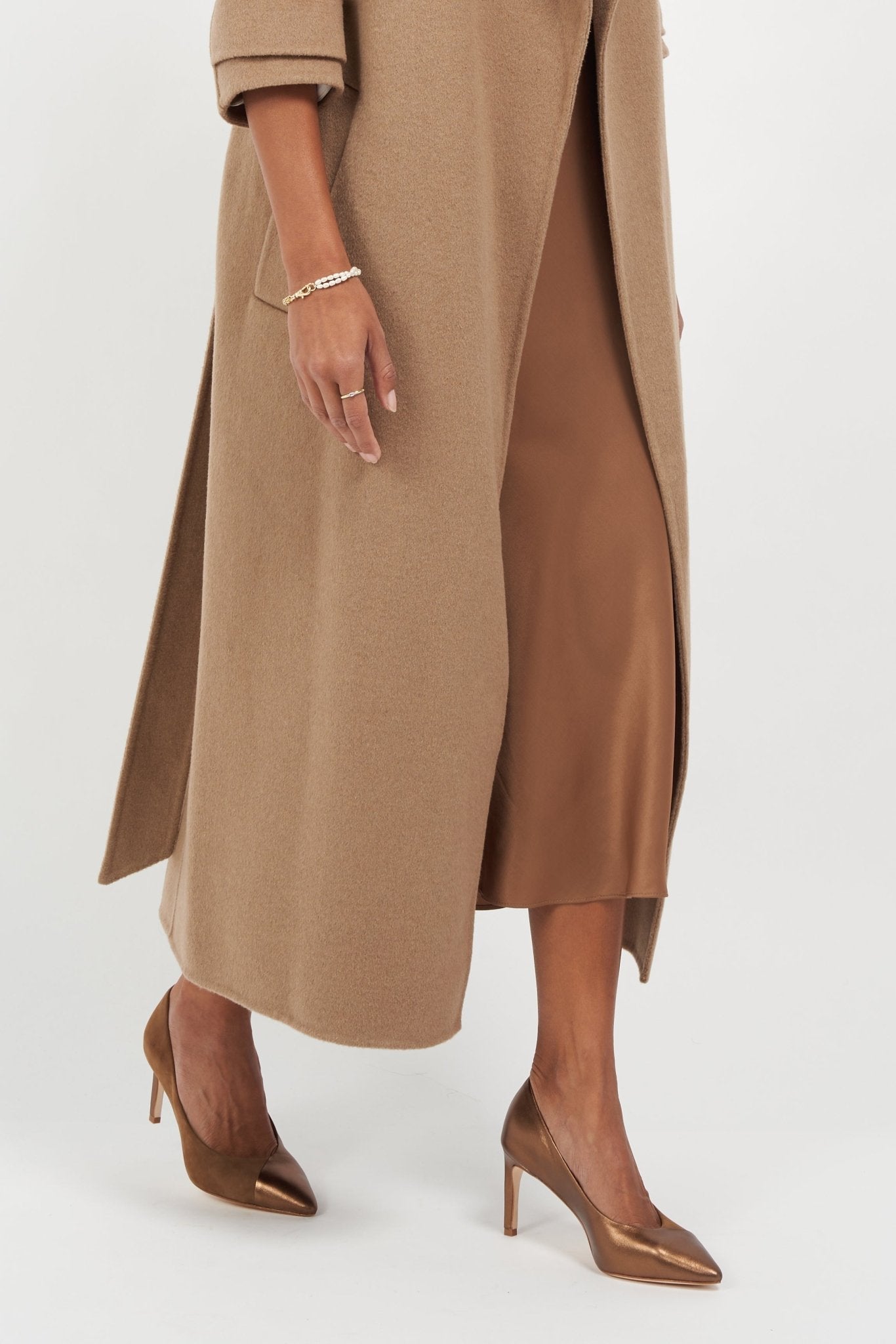 Joan Oloff Dominique Bronze