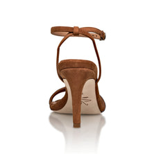 Joan Oloff Fame Whiskey Kid Suede