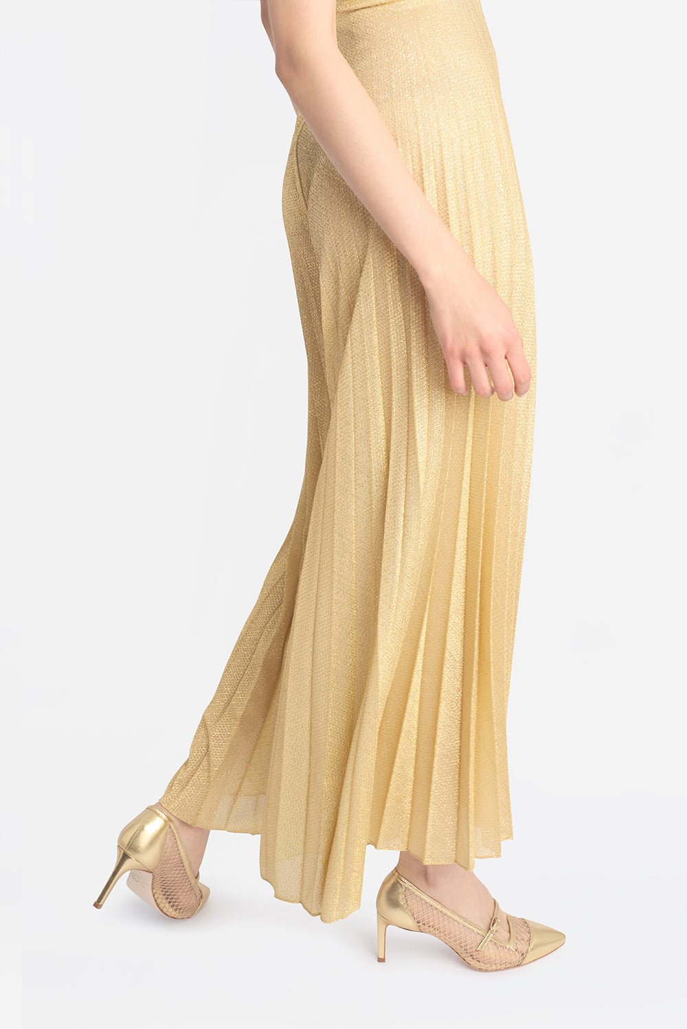 Joan Oloff Caroline Gold