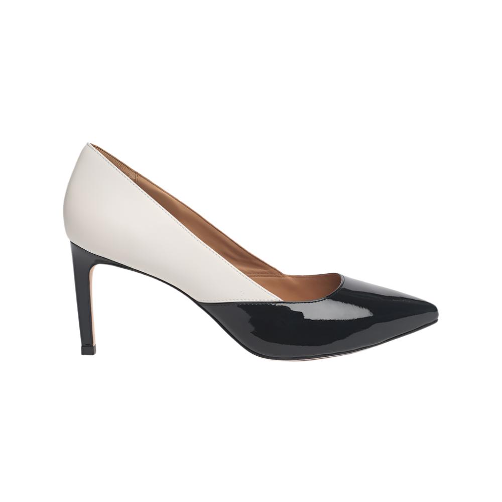 Joan Oloff Darcey Black And White