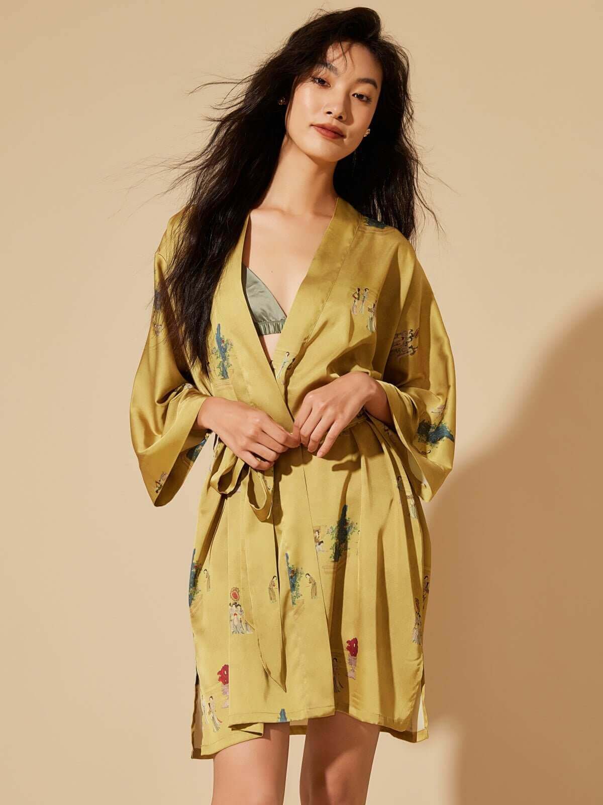 Ulivary Short Kimono Robe Murals