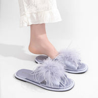 Ulivary Luxe Feather Slippers (more colors)