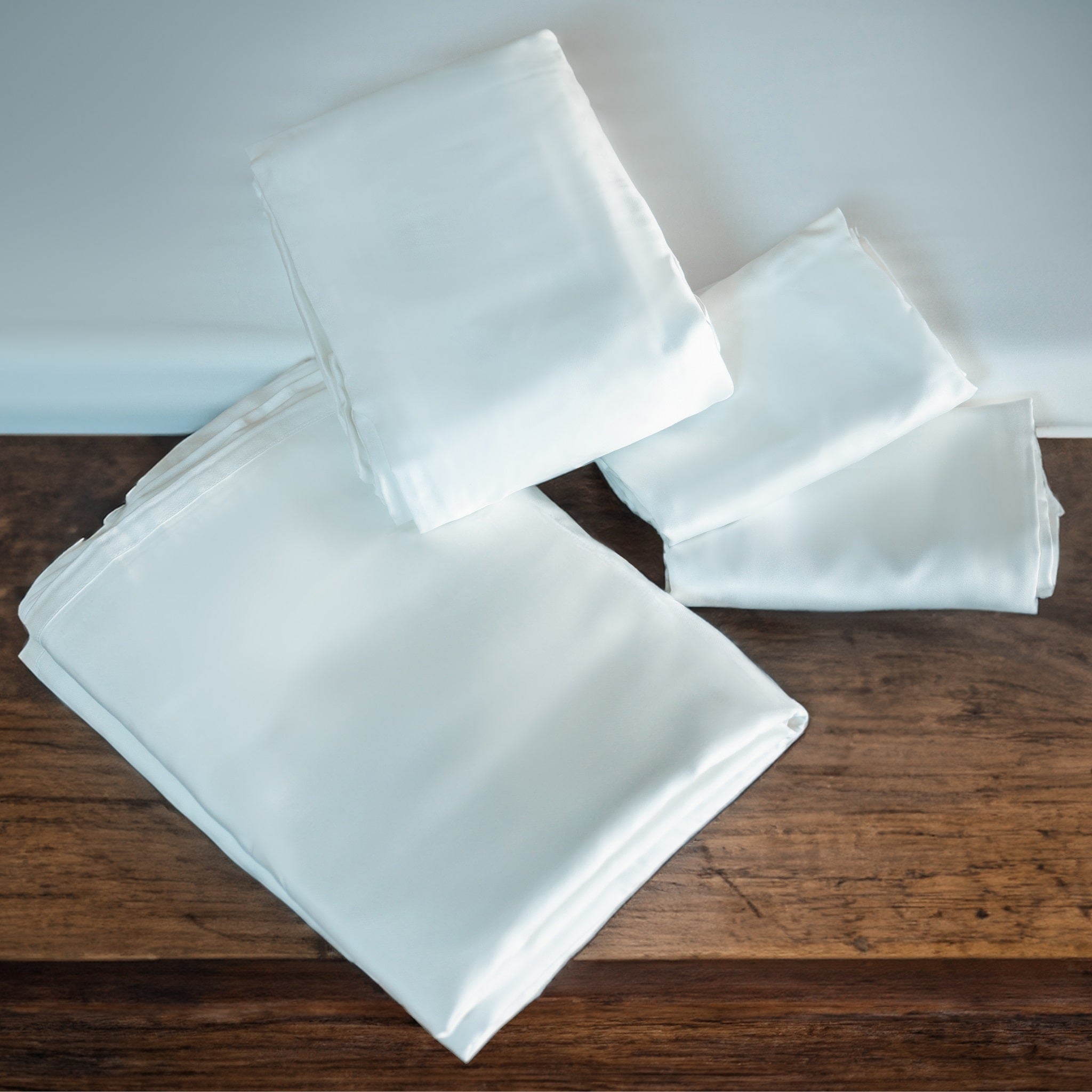 Ecobrands Eucalyptus Silk Sheets – Cooling, Breathable & Hypoallergenic | Luxury Comfort