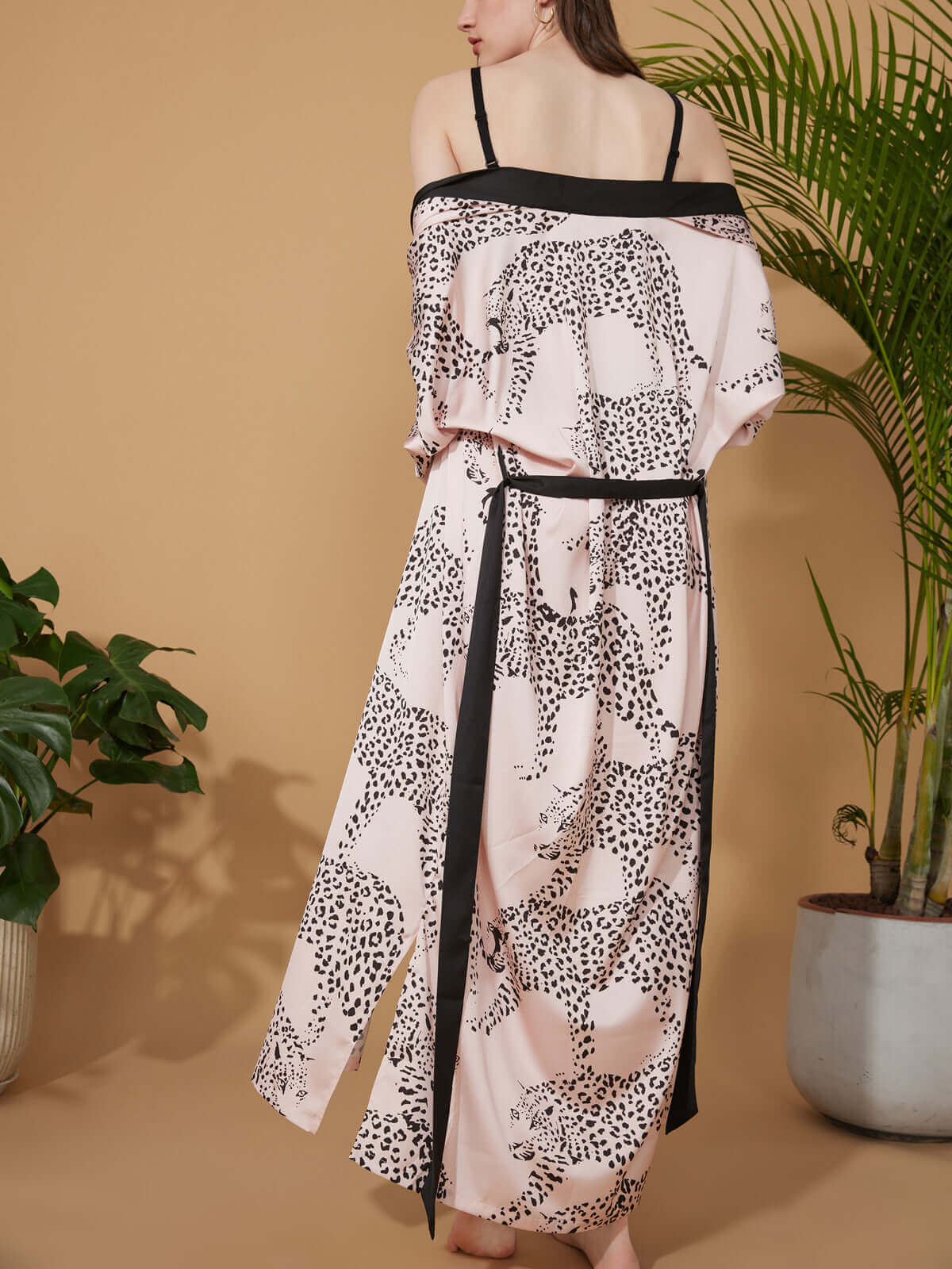 Ulivary Pink Leopard Kimono Robe